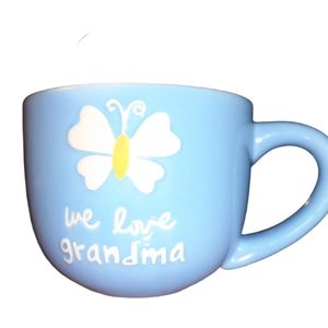 Coffee/Tea Mug "We Love Grandma" Blue